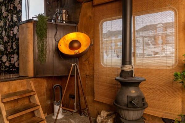 Hippo - the central Lo<em></em>ndon houseboat