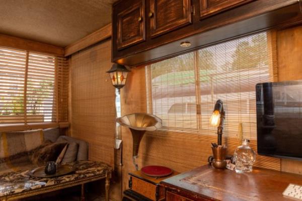 living room in hippo houseboat
