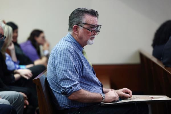 Courtroom sketch artist William J. Hennessy Jr. has come under fire for his sketch of Trump appearing in court.