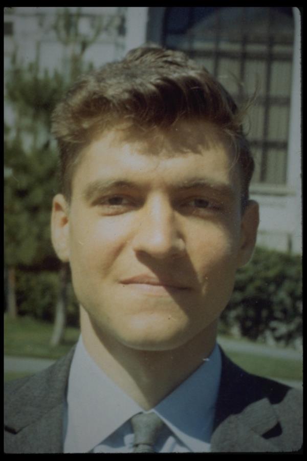 Kaczynski underwent psychological experiments while studying at Harvard University.