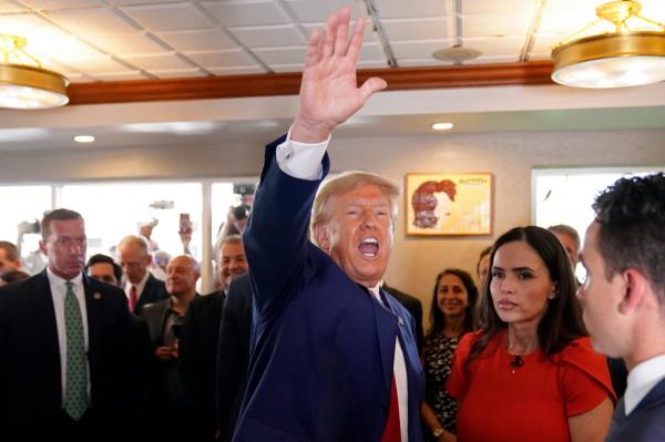 Former President Do<em></em>nald Trump reportedly did not pay for food after promising to pick up the bill for customers at Versailles Restaurant in Miami following his arraignment on June 13, 2023.