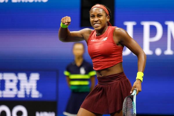 Coco Gauff reacts against Aryna Sabalenka