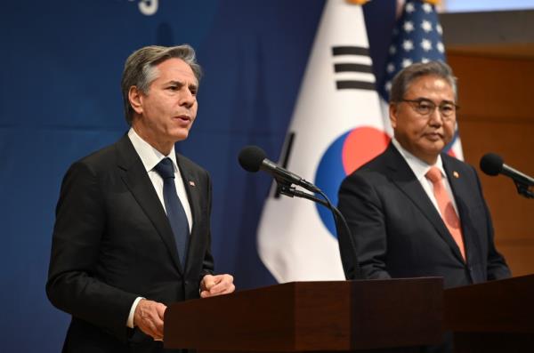 US Secretary of State Antony Bl<em></em>inken and South Korean Foreign Minister Park Jin attend the joint press co<em></em>nference after their meeting at the foreign ministry on Nov. 9, 2023 in Seoul.