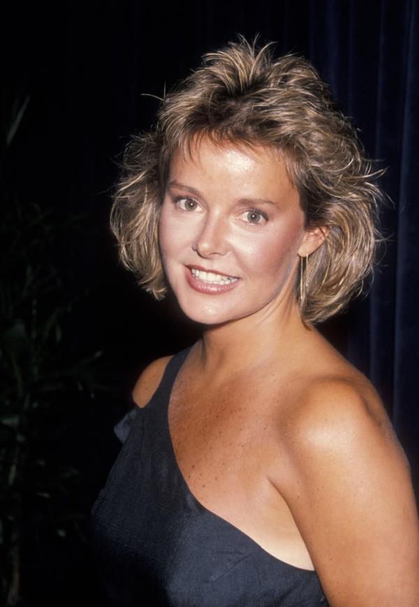Amanda Bearse smiling. 