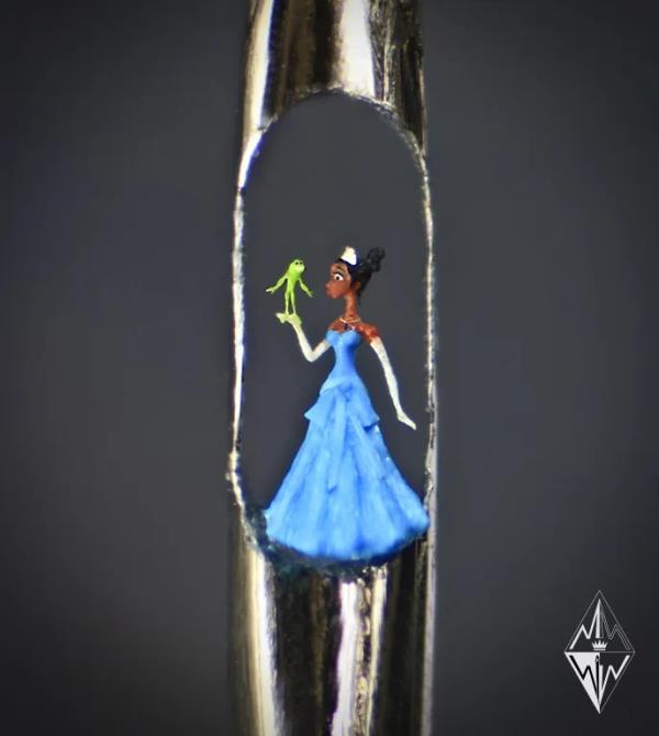  (Picture: Willard Wigan MBE/@willardwiganMBE)