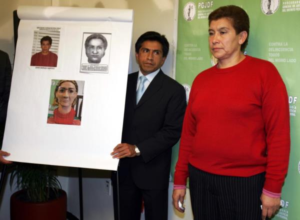 Juana Barraza and a Mexican investigator