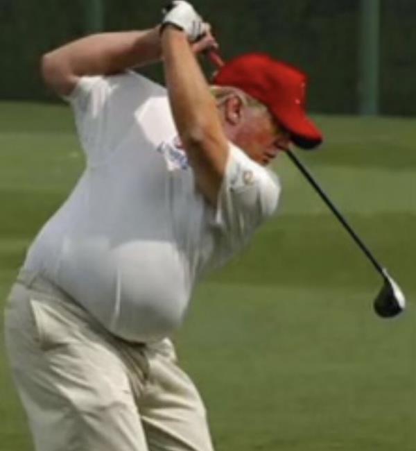 Fake Trump golfing photo