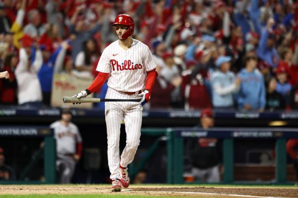 Trea Turner seemed to turn his season around after fans cheered him.