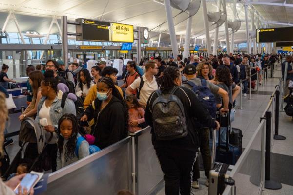 Long lines at JFK airport. 