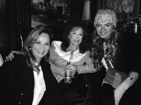 Loratta Lynn (center) with daughter Patsy and granddaughter, Emmy Russell.