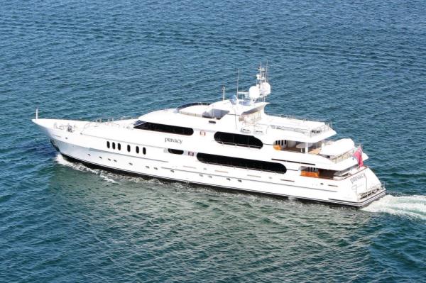 Tiger woods yacht Privacy reportedly up for sale for the tune of $25million.