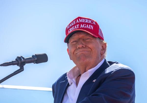 Do<em></em>nald Trump