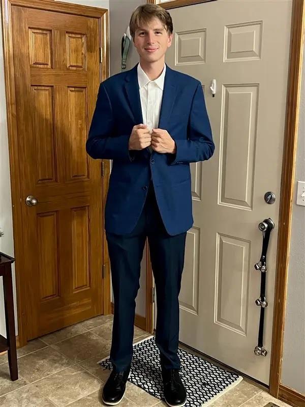 Riley Strain, a 22-year-old University of Missouri student, disappeared earlier this mo<em></em>nth after he was kicked out of country star Luke Bryan’s bar.</p>

<p>　　