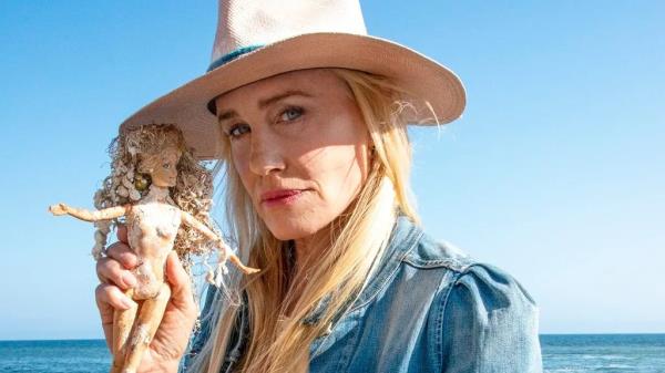 'Splash' and 'Steel Magnolias' star Daryl Hannah created a hoax 'EcoWarrior Barbie' to promote enviro<em></em>nmental interests