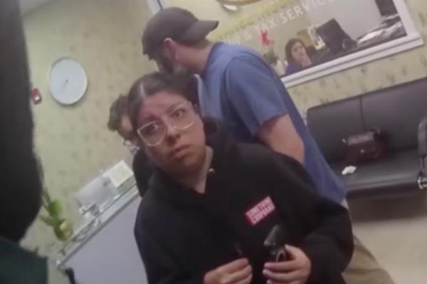 Jenn Soto worriedly told police a<em></em>bout her daughter's disappearance. 