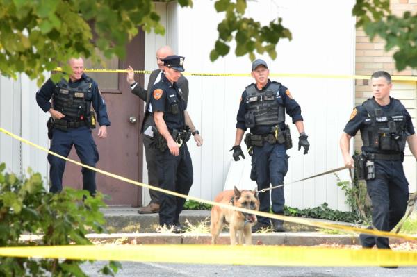 Police at the scene of wher<em></em>e the suitcase was found in Huntington Station on Sept. 3, 2024.