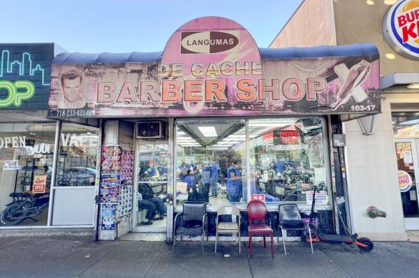 Outside of lagumas de cache barbershop 