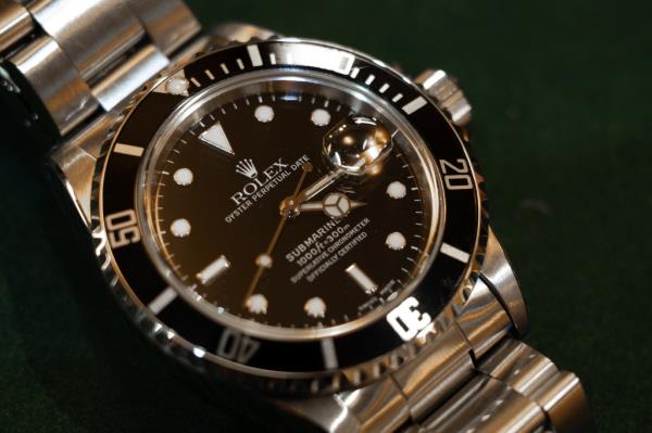 LEIGH ON SEA, ENGLAND - JANUARY 08: A second hand Rolex Oyster Perpetual Submariner Date watch is displayed for sale on January 08, 2024 in Leigh-on-Sea, United Kingdom.