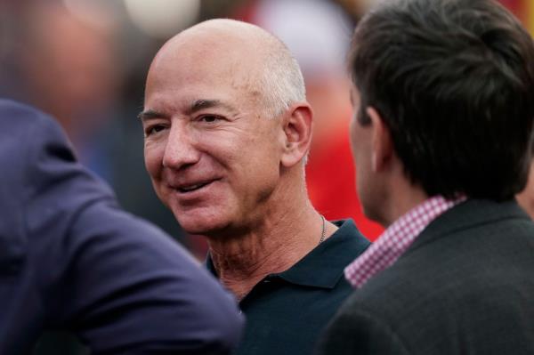 According to Trump, he received a warm phone call after the shooting from Amazon founder Jeff Bezos.