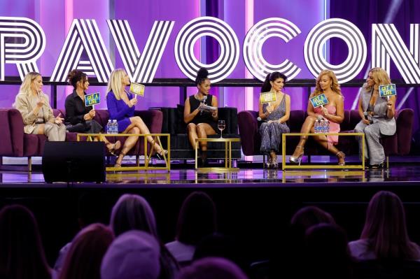 Heather Gay, Kyle Richards, Vicki Gunvalson, Rachel Lindsay, Teresa Giudice, Gizelle Bryant, Robyn Dixon at BravoCon 2023