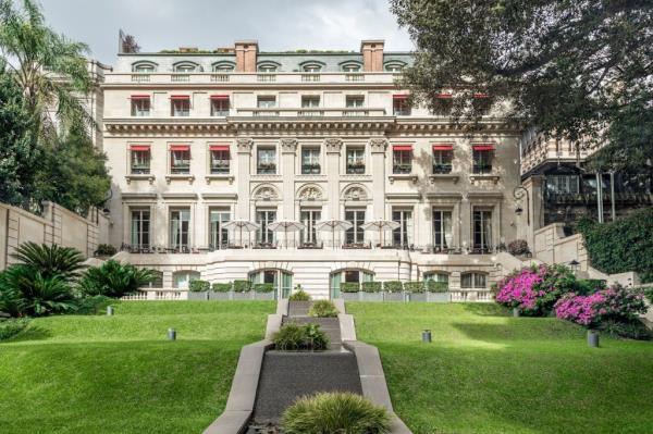 The Palacio Duhau - Park Hyatt Buenos Aires, wher<em></em>e he was reportedly kicked out of.