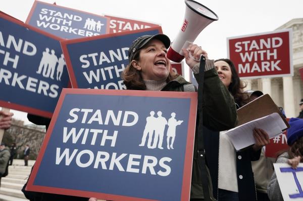 Activists rally in front of the U.S. Supreme Court on February 26, 2018 in Washington, DC. 