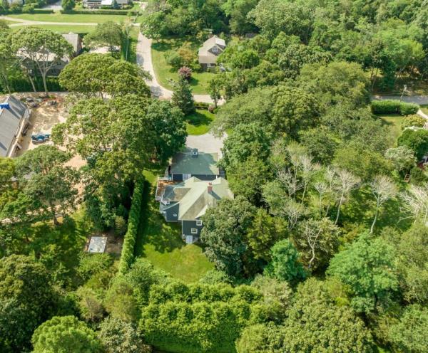 Aerial shot of 27 Cedar Ave.