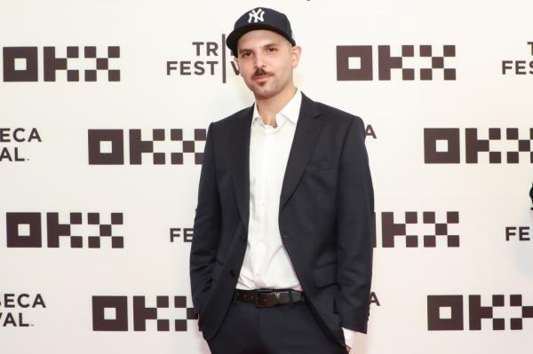 Heller grew up in the Big Apple, specifically in the Unio<em></em>n Square area.