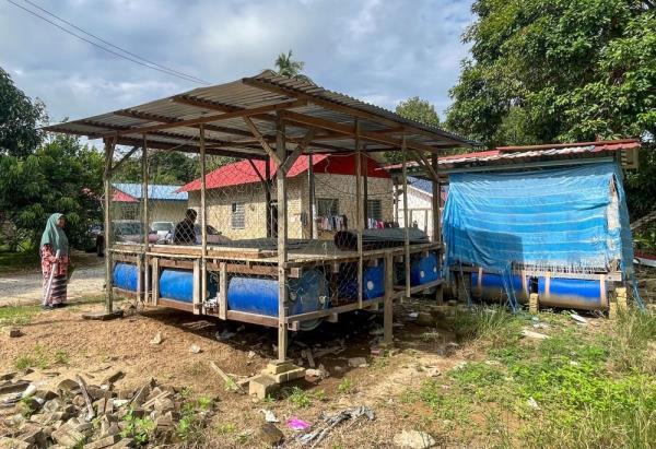 Kelantan residents prep for mo<em></em>nsoon season floods with raft houses