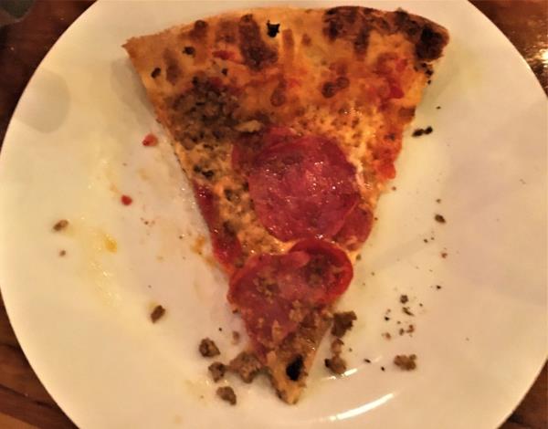 Carpenetti's Pizza in Moody, Ala.