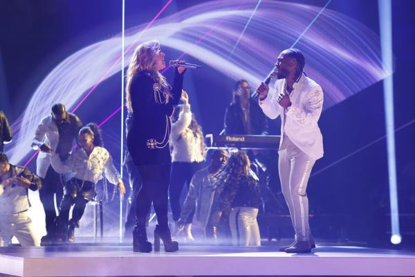 D.Smooth and Kelly Clarkson on 