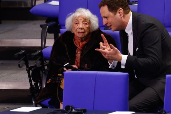 Study: Around 245,000 Holocaust survivors alive